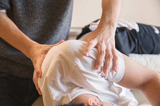 5 benefici olistici dell'osteopatia